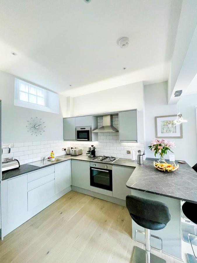 Modern & Spacious 1 Bed Apt, West End EDI Kültér fotó